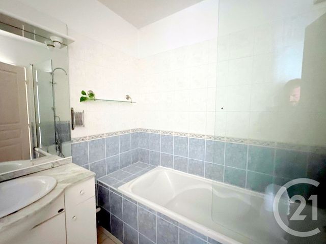 Appartement T3 à vendre - 3 pièces - 64,07 m2 - Hendaye - 64 - AQUITAINE