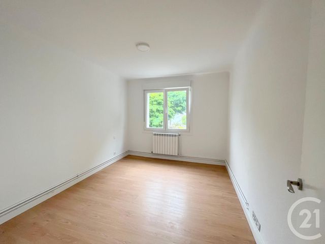 Appartement &agrave; louer - 3 pi&egrave;ces - 68,27 m2 - Hendaye - 64 - AQUITAINE