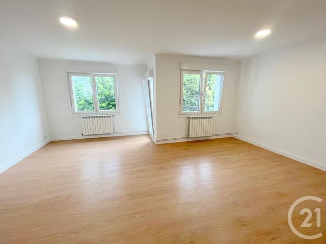 Appartement &agrave; louer - 3 pi&egrave;ces - 68,27 m2 - Hendaye - 64 - AQUITAINE