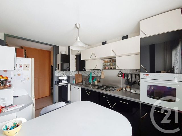 Appartement F4 &agrave; vendre - 4 pi&egrave;ces - 79 m2 - Corbas - 69 - RHONE-ALPES