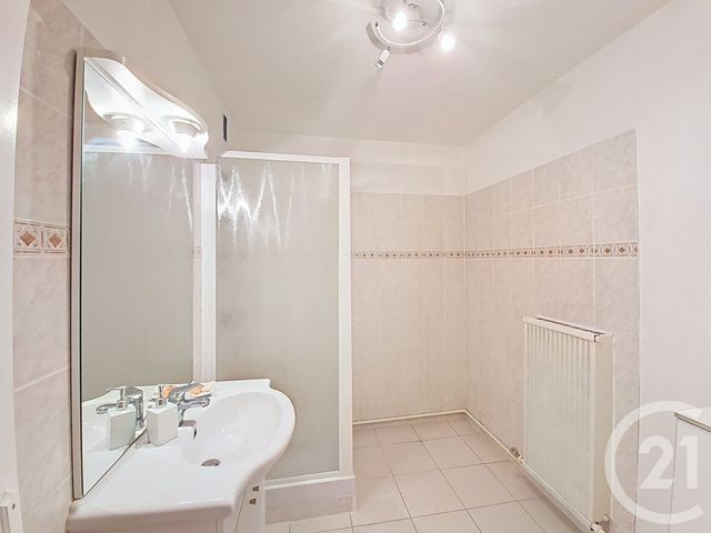 Appartement F5 &agrave; vendre - 5 pi&egrave;ces - 82 m2 - Corbas - 69 - RHONE-ALPES