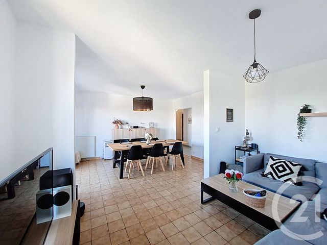 Appartement F4 à vendre - 4 pièces - 79,43 m2 - St Fons - 69 - RHONE-ALPES