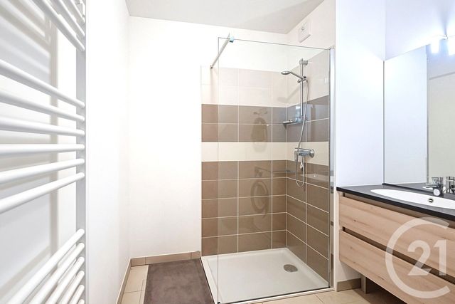 Appartement T2 &agrave; vendre - 2 pi&egrave;ces - 41 m2 - Venissieux - 69 - RHONE-ALPES