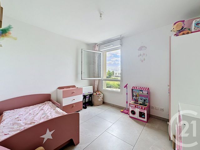 Appartement F4 &agrave; vendre - 4 pi&egrave;ces - 74 m2 - St Fons - 69 - RHONE-ALPES