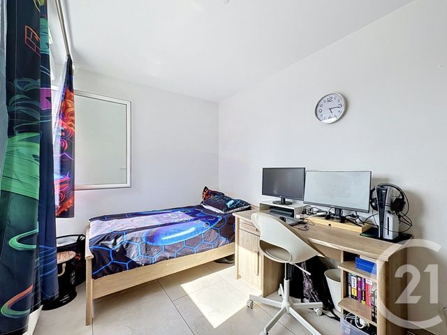 Appartement F4 &agrave; vendre - 4 pi&egrave;ces - 74 m2 - St Fons - 69 - RHONE-ALPES