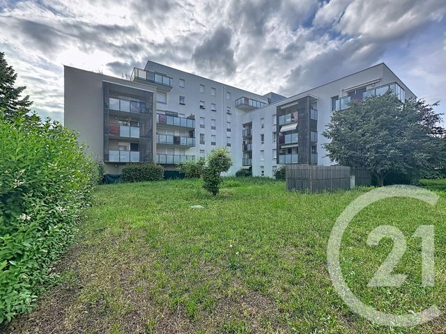 Appartement F4 &agrave; vendre - 4 pi&egrave;ces - 74 m2 - St Fons - 69 - RHONE-ALPES