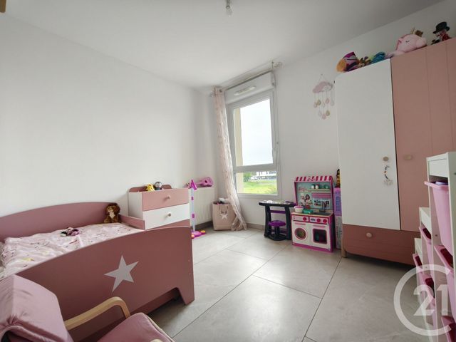 Appartement F4 à vendre - 4 pièces - 74 m2 - St Fons - 69 - RHONE-ALPES