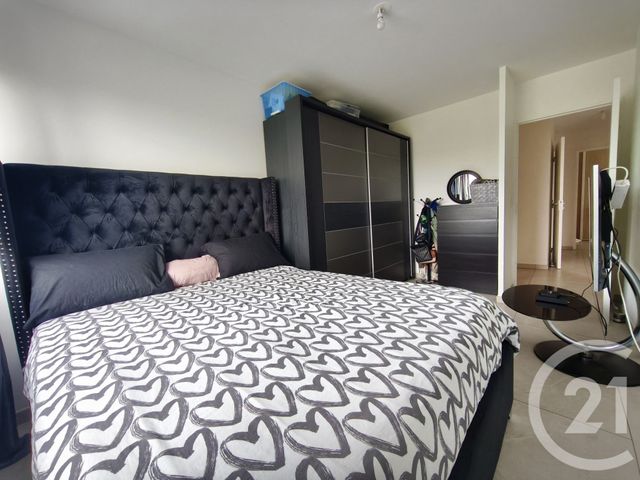 Appartement F4 à vendre - 4 pièces - 74 m2 - St Fons - 69 - RHONE-ALPES