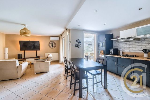 Appartement F4 à vendre - 4 pièces - 86,36 m2 - Venissieux - 69 - RHONE-ALPES