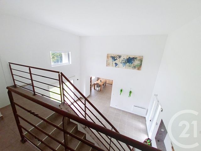 Maison &agrave; vendre - 4 pi&egrave;ces - 134 m2 - St Pierre De Chandieu - 69 - RHONE-ALPES