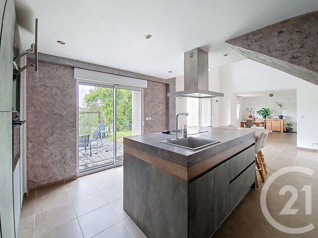 Maison &agrave; vendre - 4 pi&egrave;ces - 134 m2 - St Pierre De Chandieu - 69 - RHONE-ALPES