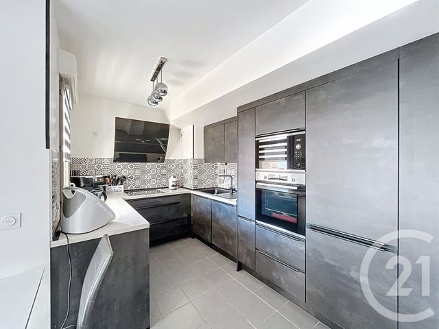 Appartement F4 &agrave; vendre - 5 pi&egrave;ces - 83,14 m2 - St Priest - 69 - RHONE-ALPES