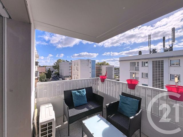 Appartement F4 &agrave; vendre - 5 pi&egrave;ces - 83,14 m2 - St Priest - 69 - RHONE-ALPES