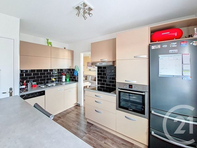 Appartement F4 à vendre - 4 pièces - 79 m2 - Corbas - 69 - RHONE-ALPES