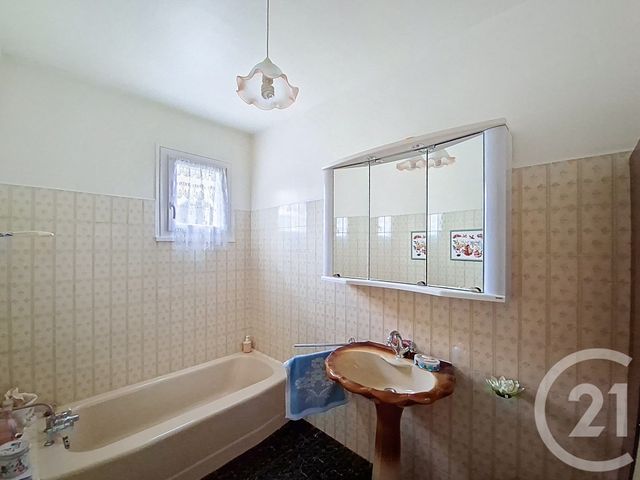 Maison à vendre - 5 pièces - 114 m2 - Corbas - 69 - RHONE-ALPES