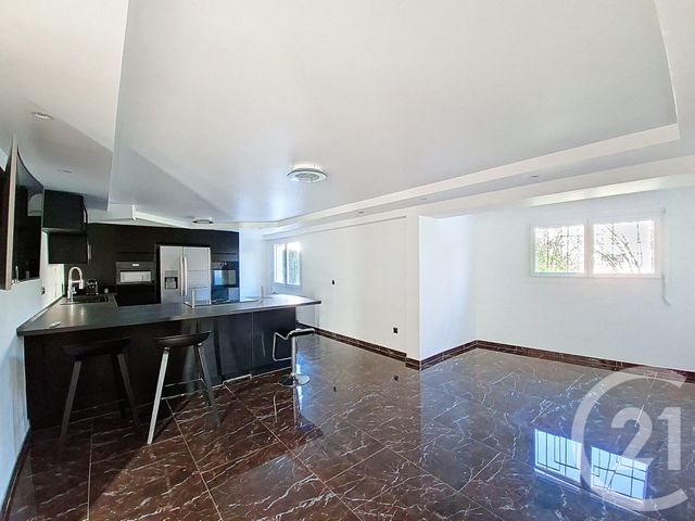 Maison &agrave; vendre - 6 pi&egrave;ces - 166 m2 - Corbas - 69 - RHONE-ALPES