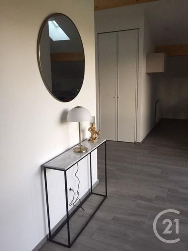 Appartement T2 à louer - 2 pièces - 60 m2 - Heyrieux - 38 - RHONE-ALPES