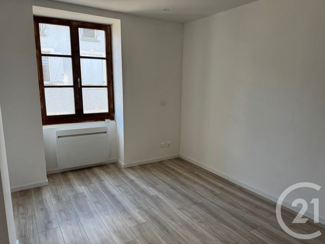 Maison &agrave; louer - 5 pi&egrave;ces - 81,25 m2 - St Symphorien D Ozon - 69 - RHONE-ALPES