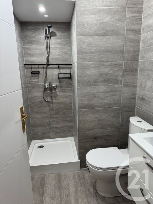 Maison &agrave; louer - 5 pi&egrave;ces - 81,25 m2 - St Symphorien D Ozon - 69 - RHONE-ALPES