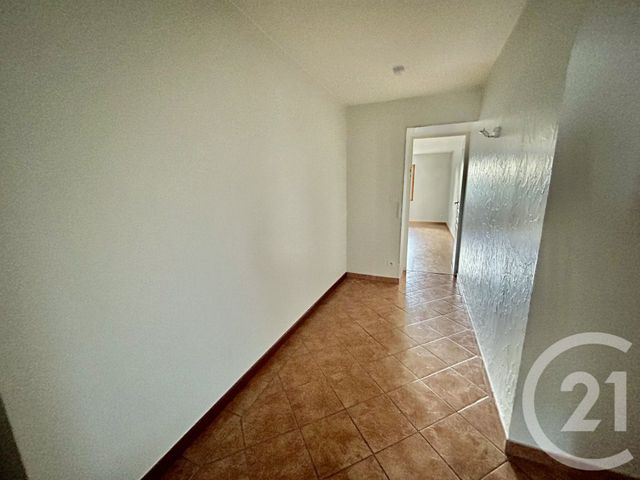 Appartement F5 &agrave; louer - 5 pi&egrave;ces - 122,81 m2 - Marennes - 69 - RHONE-ALPES