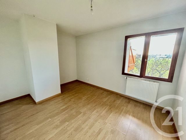 Appartement F5 &agrave; louer - 5 pi&egrave;ces - 122,81 m2 - Marennes - 69 - RHONE-ALPES