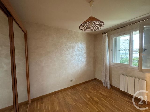 Appartement F3 &agrave; louer - 3 pi&egrave;ces - 62,86 m2 - Venissieux - 69 - RHONE-ALPES