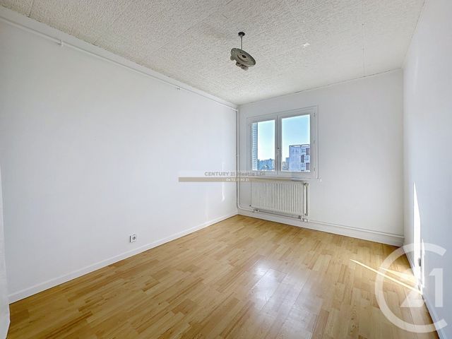 Appartement F4 &agrave; vendre - 4 pi&egrave;ces - 77,19 m2 - St Priest - 69 - RHONE-ALPES