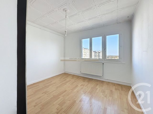 Appartement F4 &agrave; vendre - 4 pi&egrave;ces - 77,19 m2 - St Priest - 69 - RHONE-ALPES