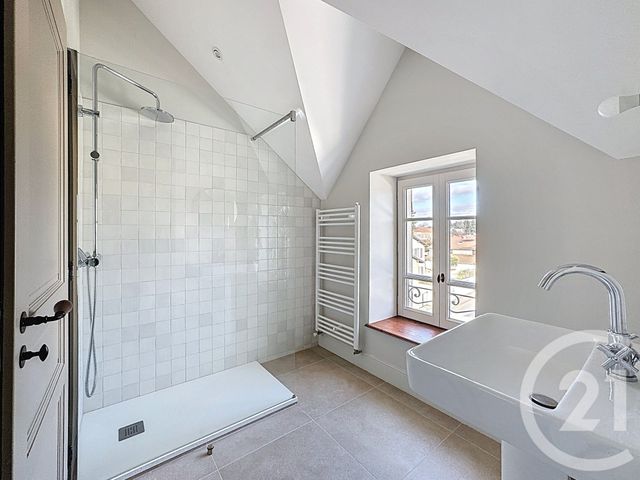 Maison &agrave; louer - 6 pi&egrave;ces - 167,84 m2 - Chaponnay - 69 - RHONE-ALPES