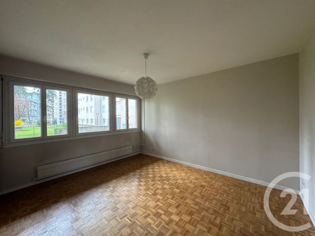 Appartement T3 &agrave; louer - 3 pi&egrave;ces - 64,13 m2 - Lyon - 69007 - RHONE-ALPES