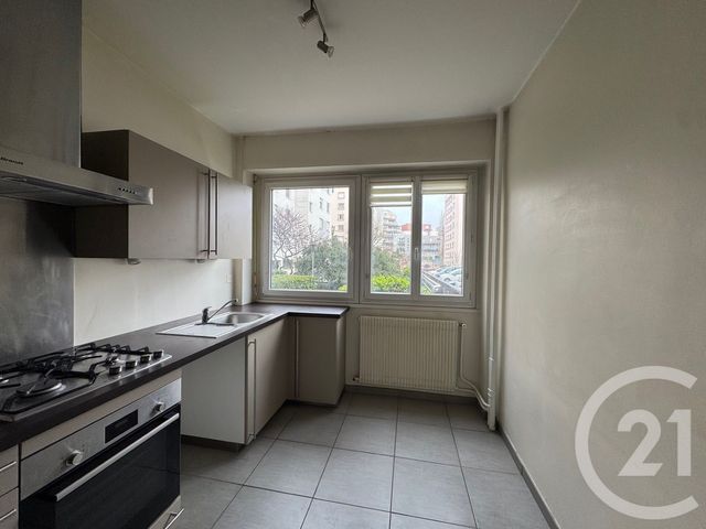 Appartement T3 &agrave; louer - 3 pi&egrave;ces - 64,13 m2 - Lyon - 69007 - RHONE-ALPES