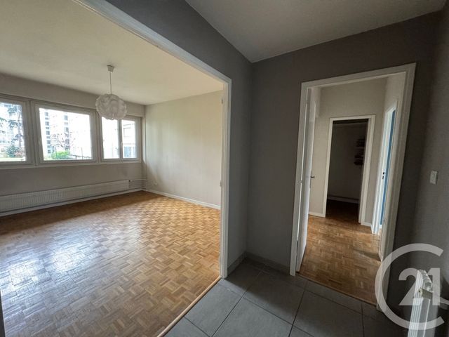 Appartement T3 &agrave; louer - 3 pi&egrave;ces - 64,13 m2 - Lyon - 69007 - RHONE-ALPES