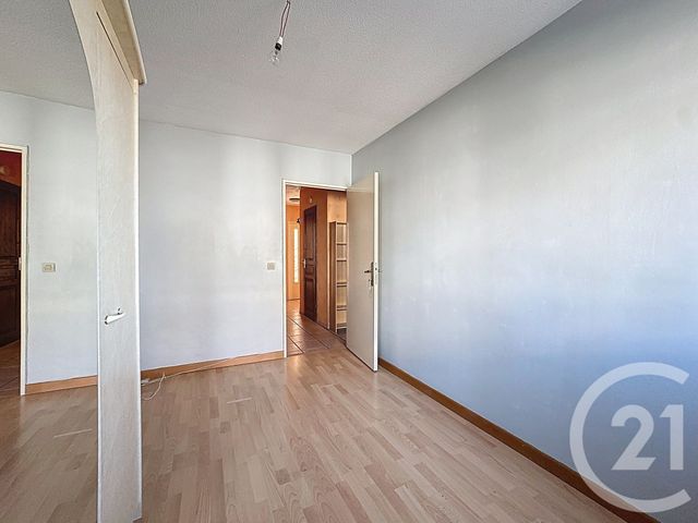 Appartement T3 &agrave; louer - 3 pi&egrave;ces - 67,43 m2 - Feyzin - 69 - RHONE-ALPES