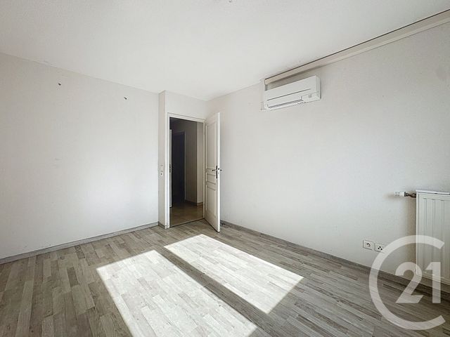 Appartement T3 &agrave; vendre - 3 pi&egrave;ces - 65,82 m2 - Feyzin - 69 - RHONE-ALPES