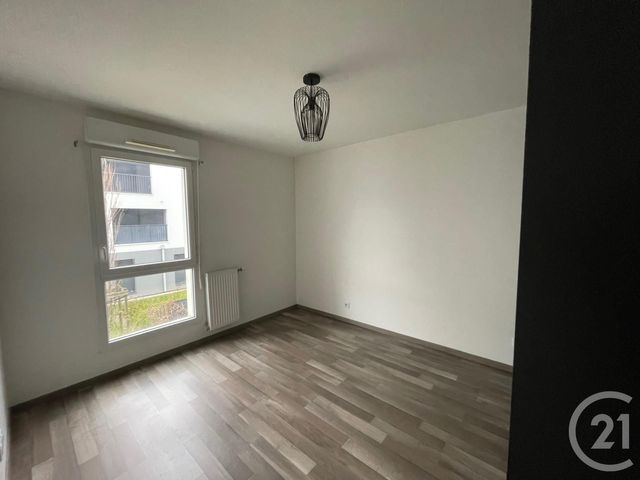 Appartement &agrave; louer - 3 pi&egrave;ces - 60,16 m2 - Venissieux - 69 - RHONE-ALPES