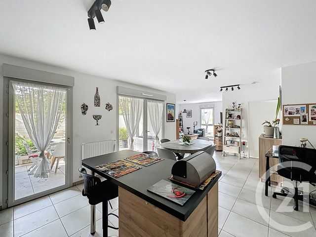 Appartement F3 &agrave; vendre - 3 pi&egrave;ces - 66 m2 - Serezin Du Rhone - 69 - RHONE-ALPES