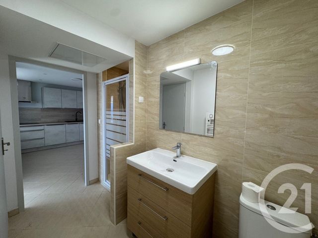 Appartement T2 &agrave; louer - 2 pi&egrave;ces - 52 m2 - Feyzin - 69 - RHONE-ALPES