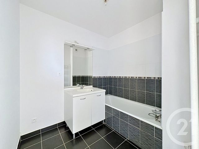 Appartement F4 &agrave; vendre - 4 pi&egrave;ces - 74,66 m2 - Feyzin - 69 - RHONE-ALPES