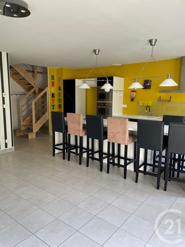 Maison &agrave; louer - 6 pi&egrave;ces - 102,39 m2 - Serezin Du Rhone - 69 - RHONE-ALPES