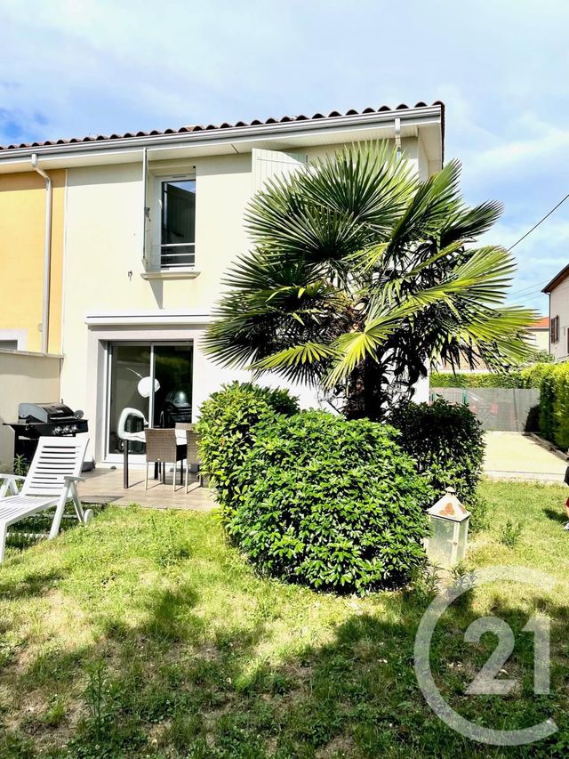 Maison &agrave; louer - 6 pi&egrave;ces - 102,39 m2 - Serezin Du Rhone - 69 - RHONE-ALPES