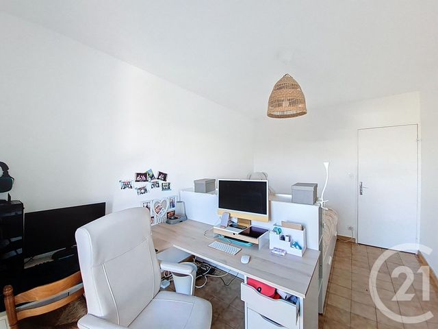 Appartement F4 &agrave; vendre - 4 pi&egrave;ces - 80 m2 - St Fons - 69 - RHONE-ALPES