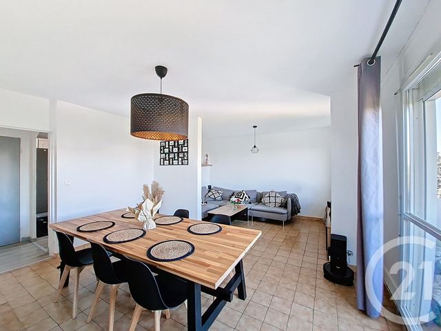 Appartement F4 &agrave; vendre - 4 pi&egrave;ces - 80 m2 - St Fons - 69 - RHONE-ALPES