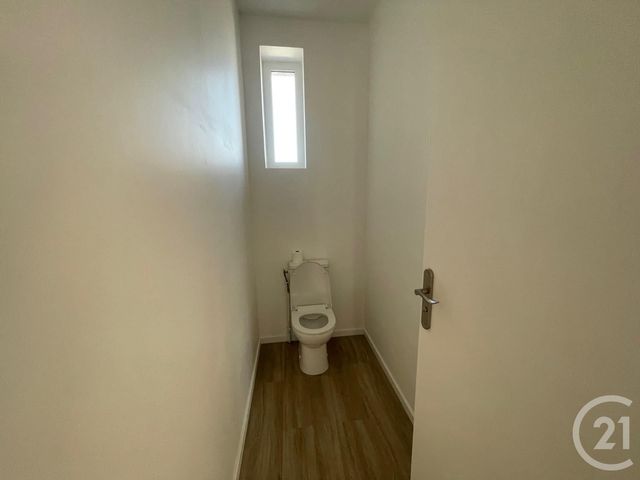 Maison &agrave; louer - 5 pi&egrave;ces - 109,33 m2 - Corbas - 69 - RHONE-ALPES