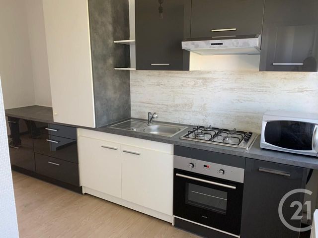 Appartement T3 &agrave; louer - 3 pi&egrave;ces - 62,19 m2 - Feyzin - 69 - RHONE-ALPES