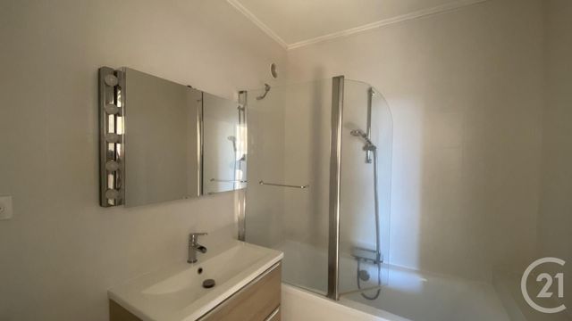 Appartement F4 &agrave; vendre - 4 pi&egrave;ces - 77,81 m2 - Corbas - 69 - RHONE-ALPES