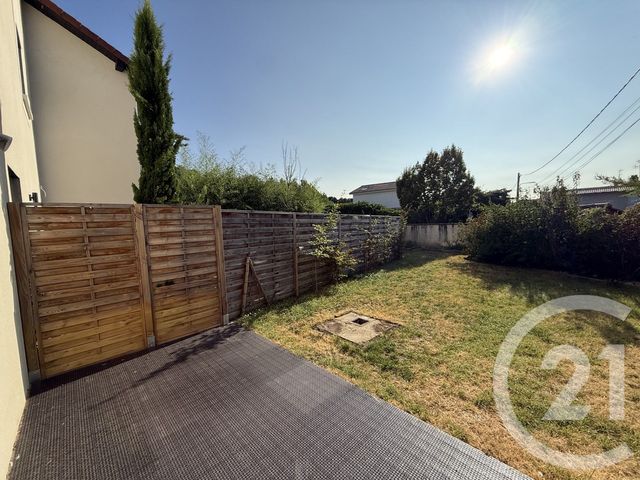 Appartement Duplex &agrave; louer - 4 pi&egrave;ces - 74,48 m2 - Heyrieux - 38 - RHONE-ALPES