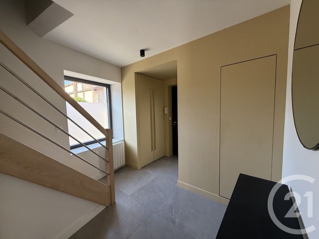 Appartement Duplex &agrave; louer - 4 pi&egrave;ces - 74,48 m2 - Heyrieux - 38 - RHONE-ALPES
