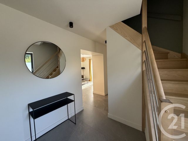 Appartement Duplex &agrave; louer - 4 pi&egrave;ces - 74,48 m2 - Heyrieux - 38 - RHONE-ALPES