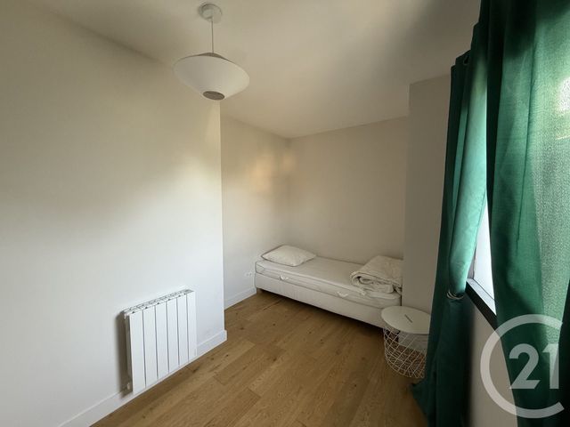 Appartement Duplex &agrave; louer - 4 pi&egrave;ces - 74,48 m2 - Heyrieux - 38 - RHONE-ALPES