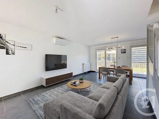 Maison &agrave; vendre - 6 pi&egrave;ces - 120 m2 - Chassieu - 69 - RHONE-ALPES